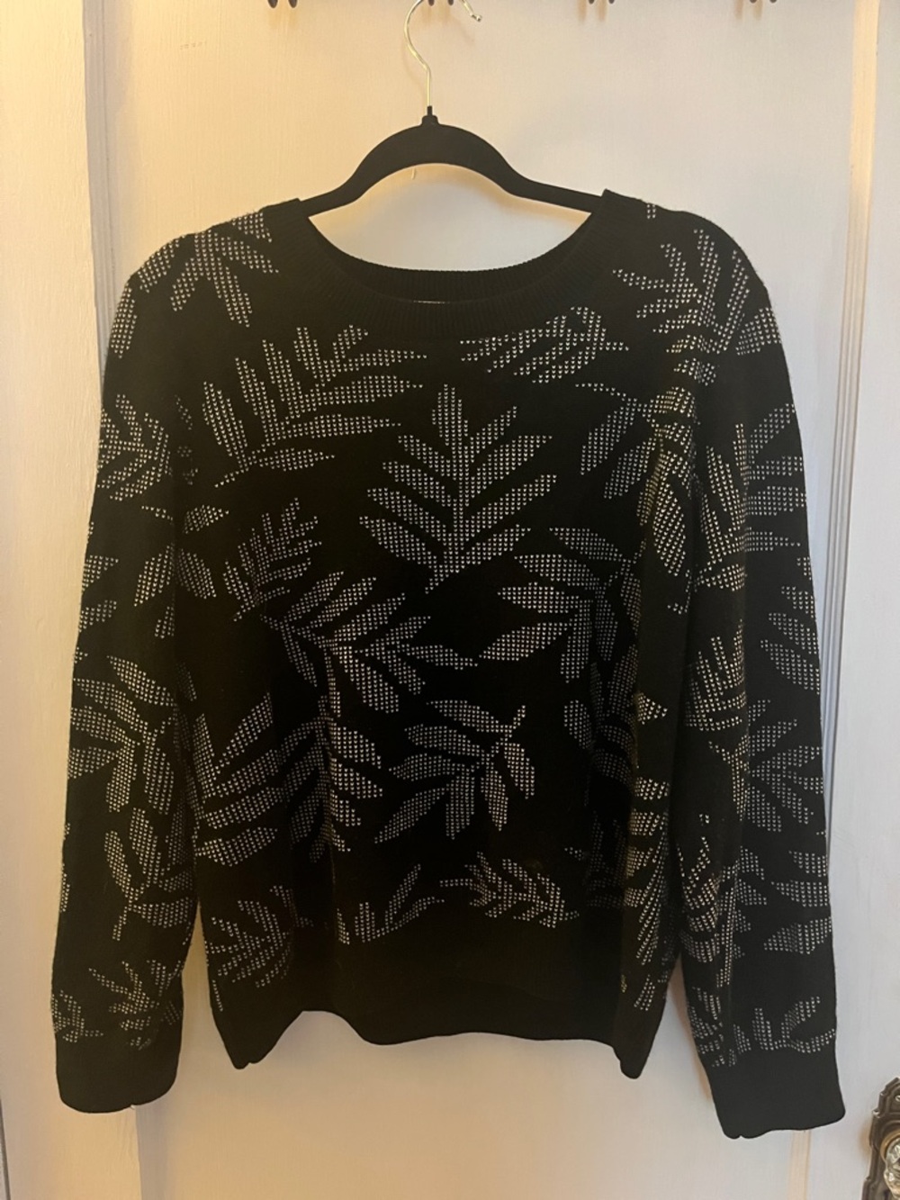 Black Les Serein Sweater with White Leaf Print - Women’s XL